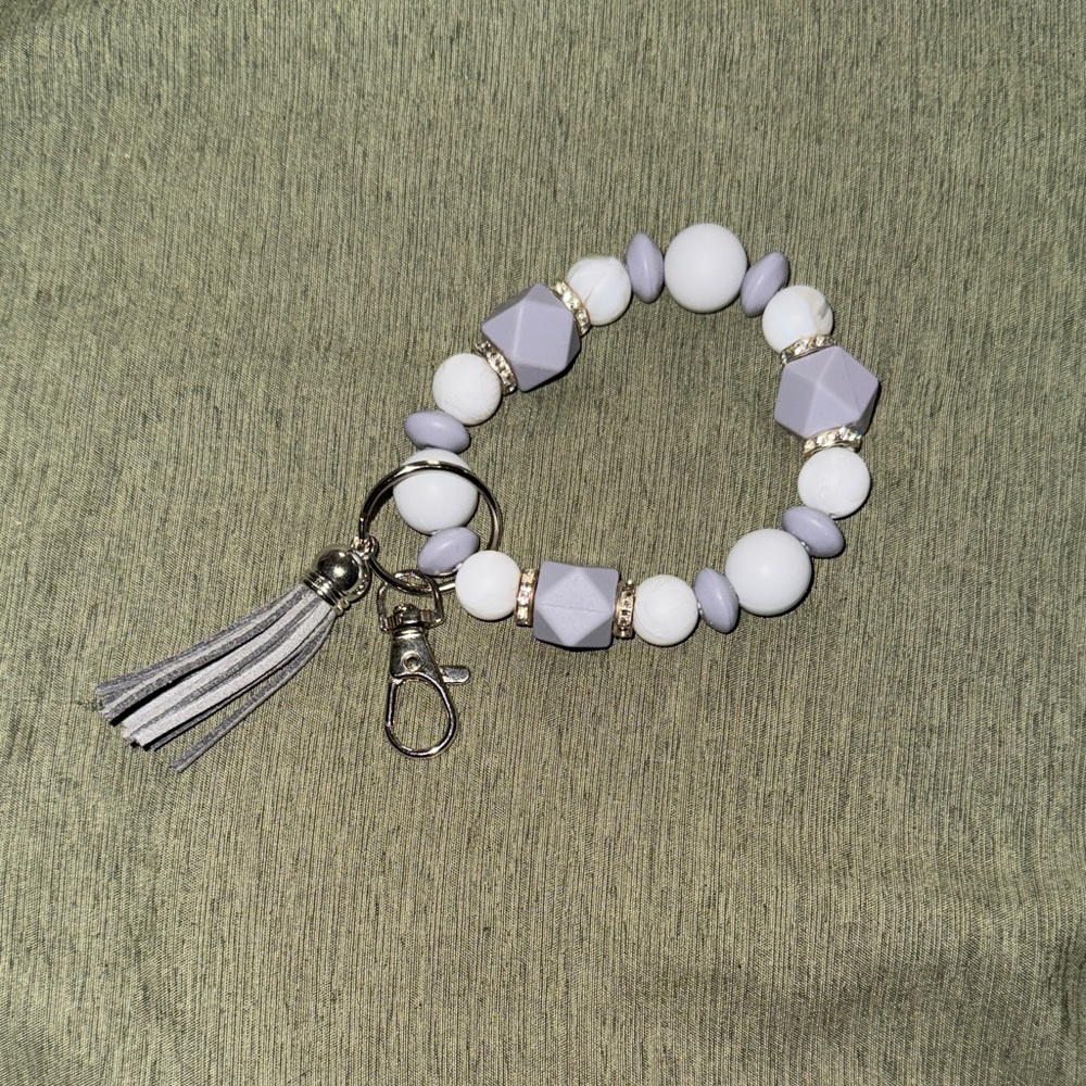 Gray and White Beaded Keychain Bracelet